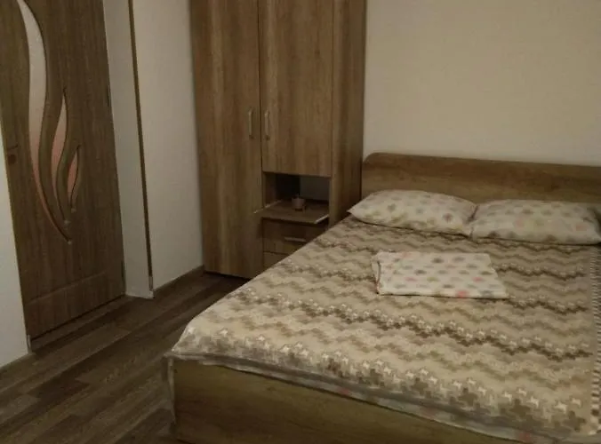 Delightful Two-room *